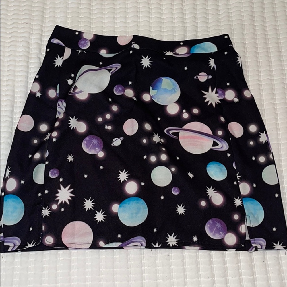 Space skirt